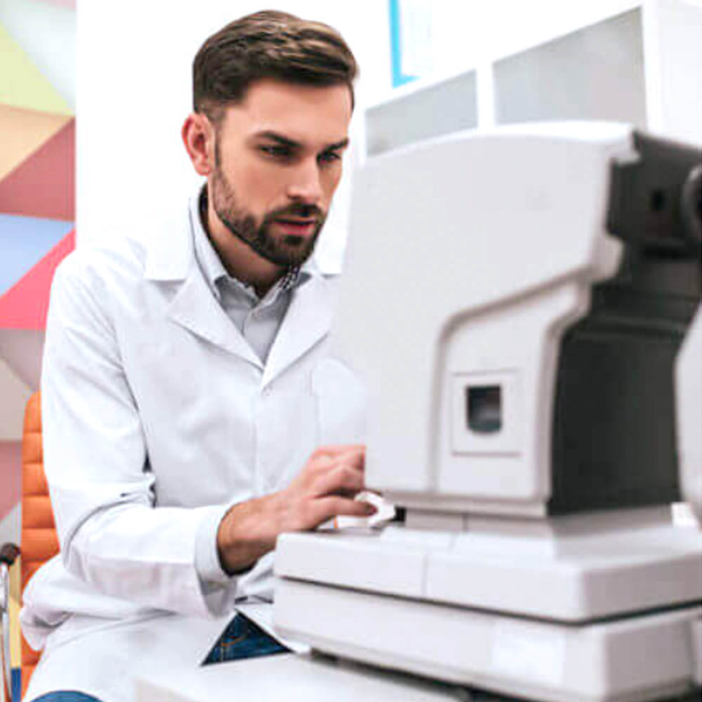 optometrist in Zillah